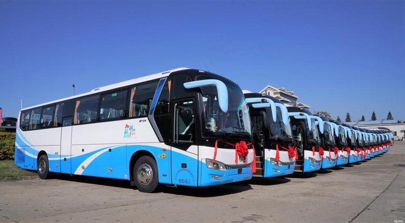 团队出游用车
